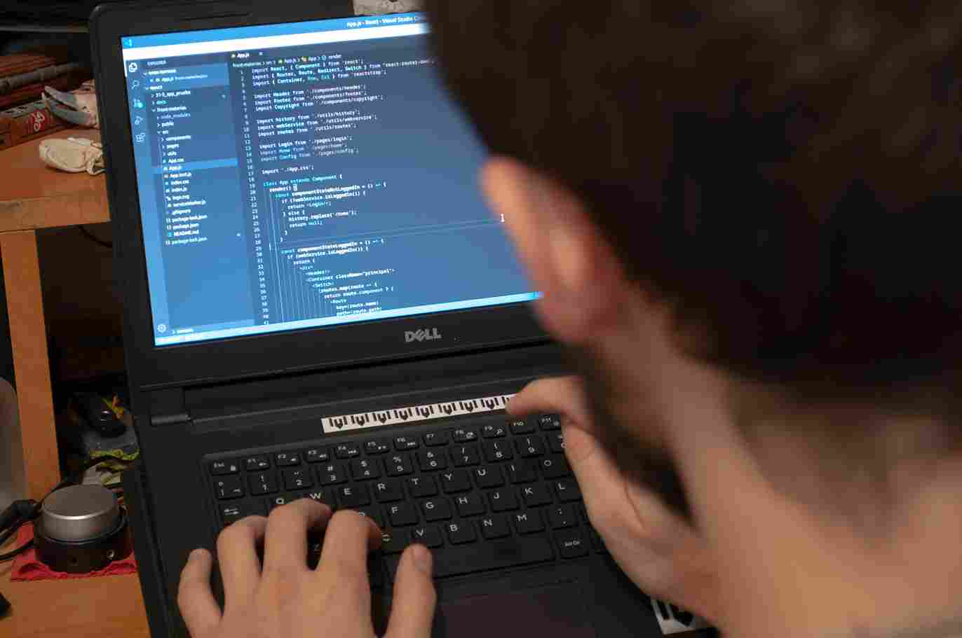 I will provide technical support and fix your IT issues remotely