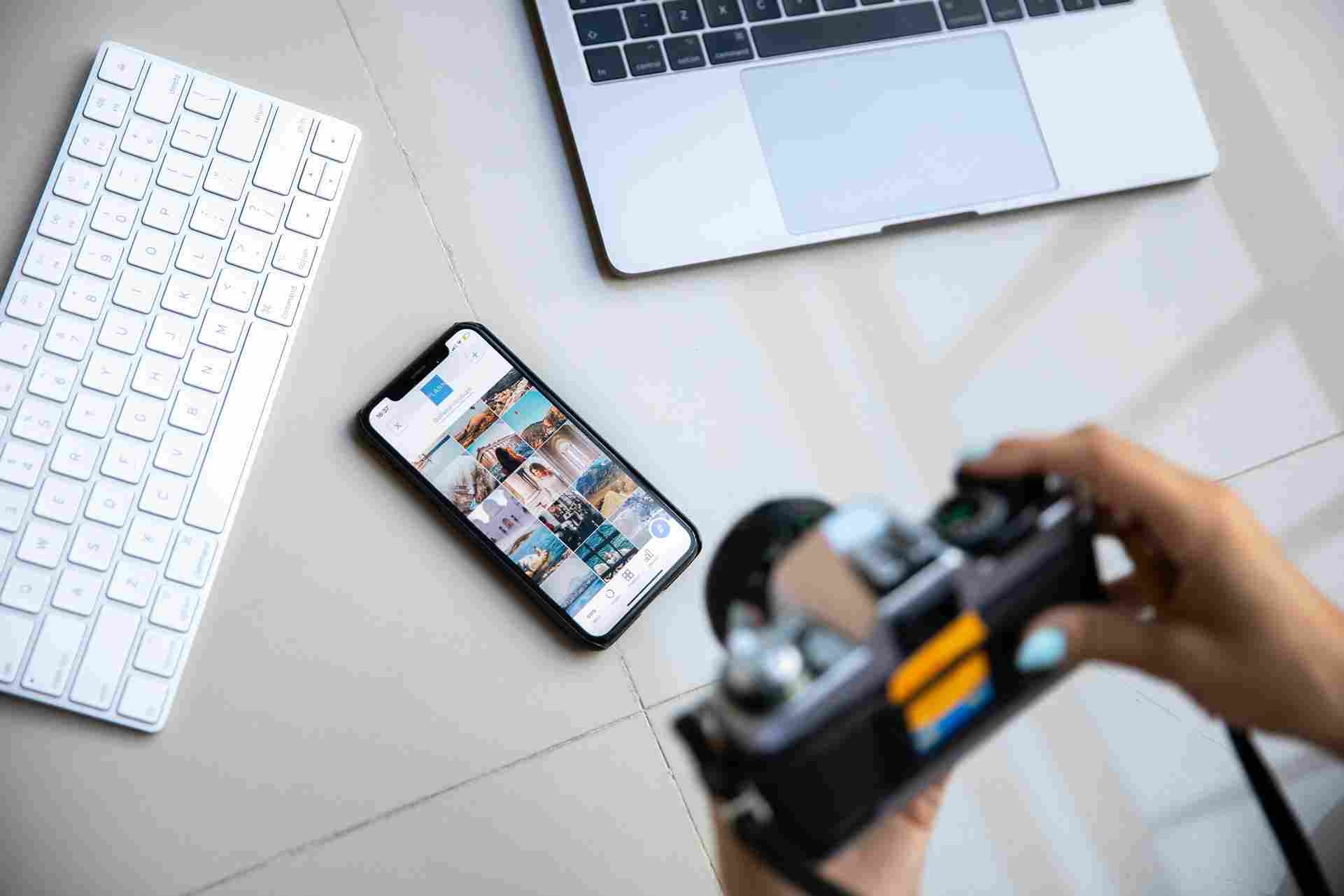 I will create high-converting social media videos for instagram or facebook